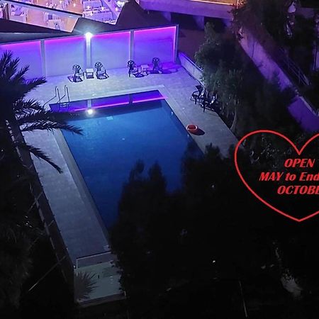 Lazuli Beach & Pool Apartment 501 Larnaca Bagian luar foto