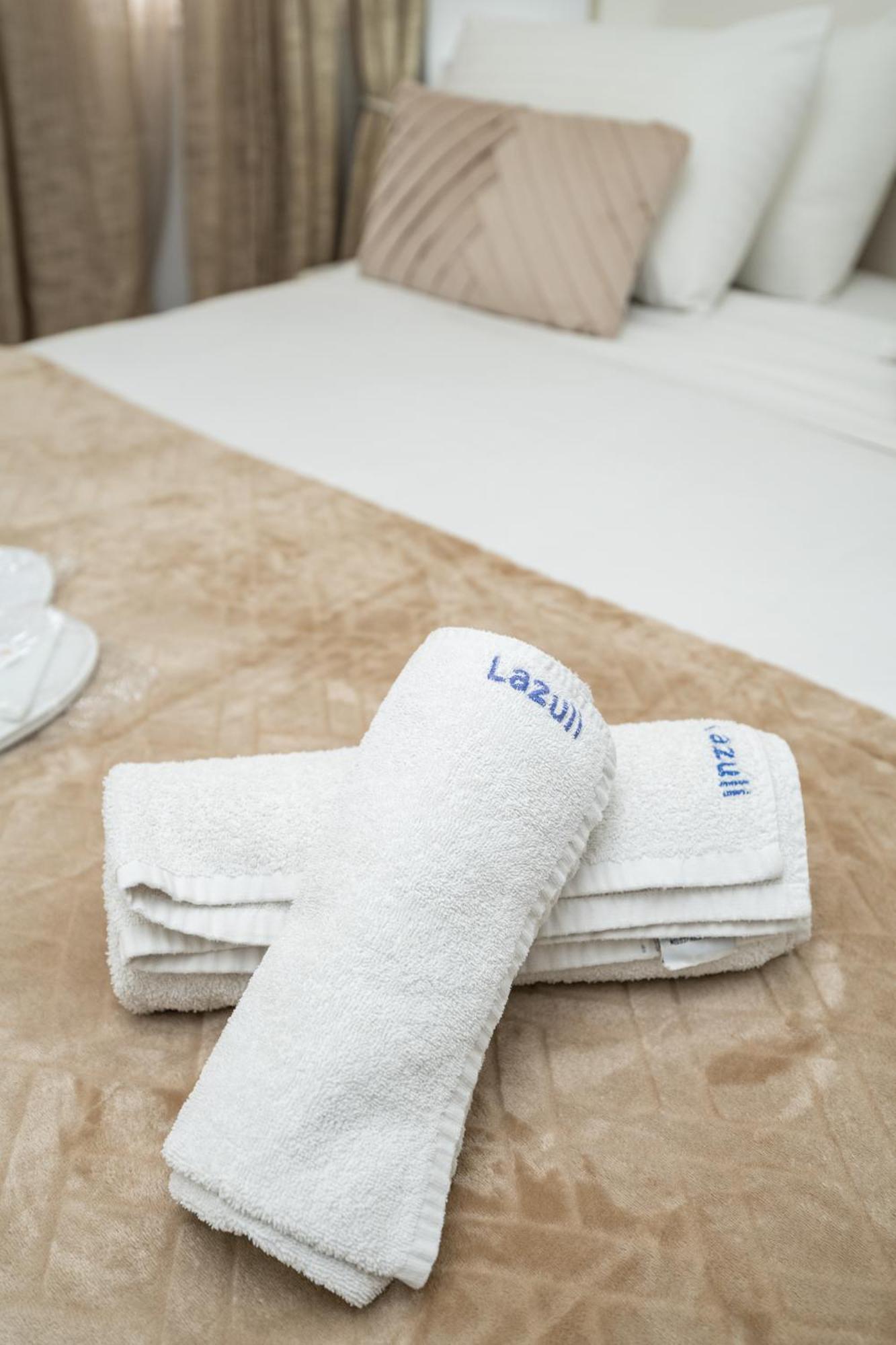 Lazuli Beach & Pool Apartment 501 Larnaca Bagian luar foto