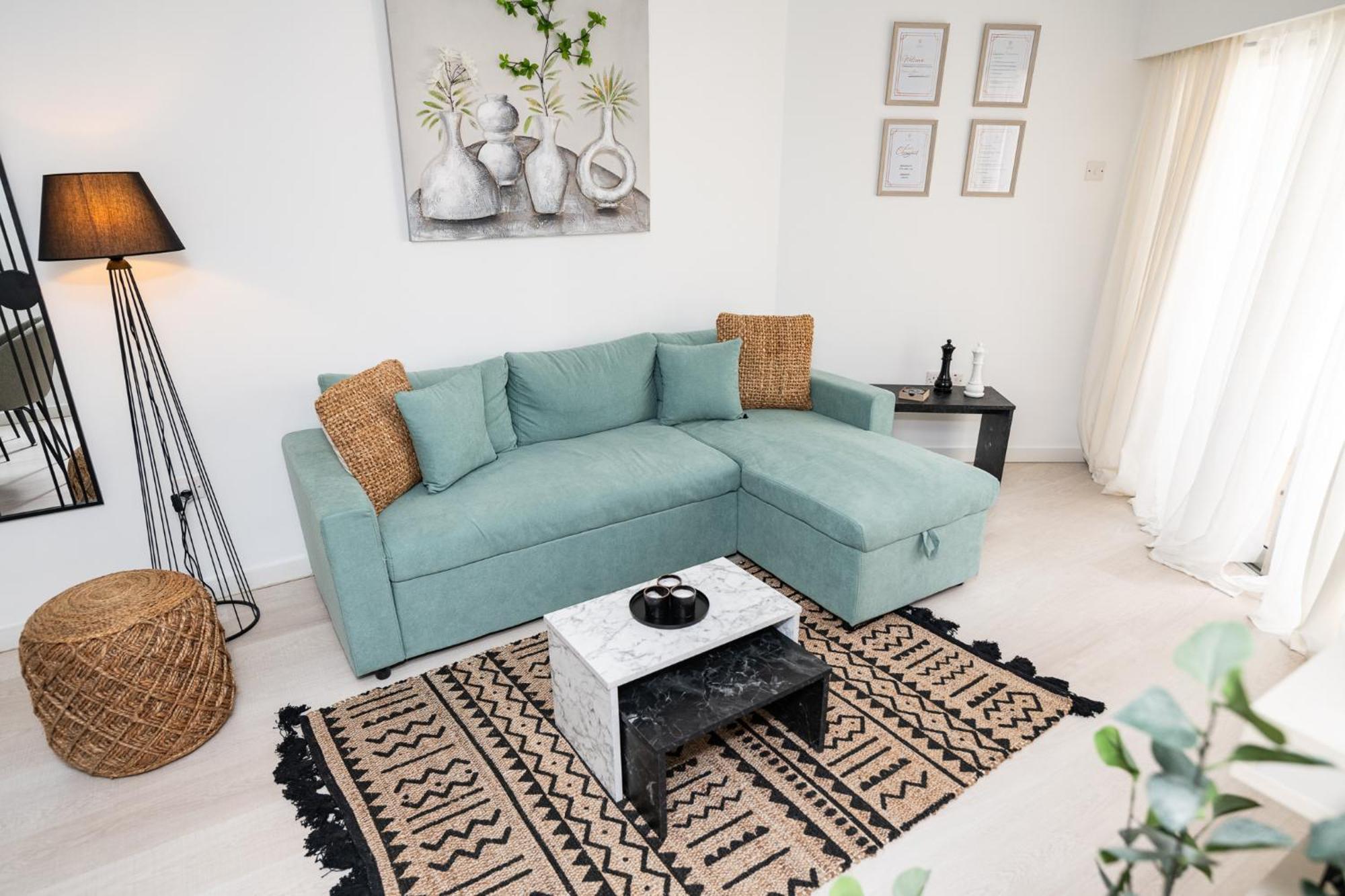 Lazuli Beach & Pool Apartment 501 Larnaca Bagian luar foto